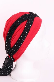 R12/Rood Sjaaltje zwart met witte stipjes