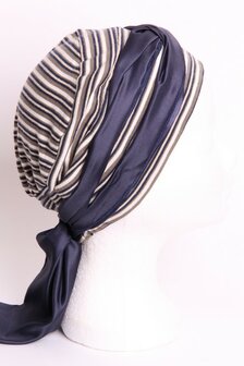 Mutssja SMP 26 Sjaaltje donker blauw