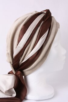 Mutssja DS11/Zand Sjaaltjes Creme en Bruin