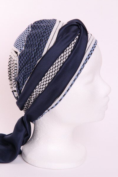 Mutssja SMP30 sjaaltje donker blauw